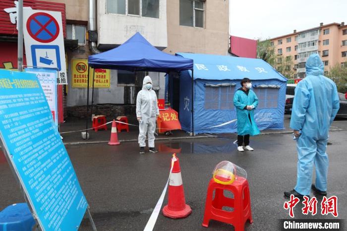 “90后”駐守的“最后一道防線” 蒼雁 攝