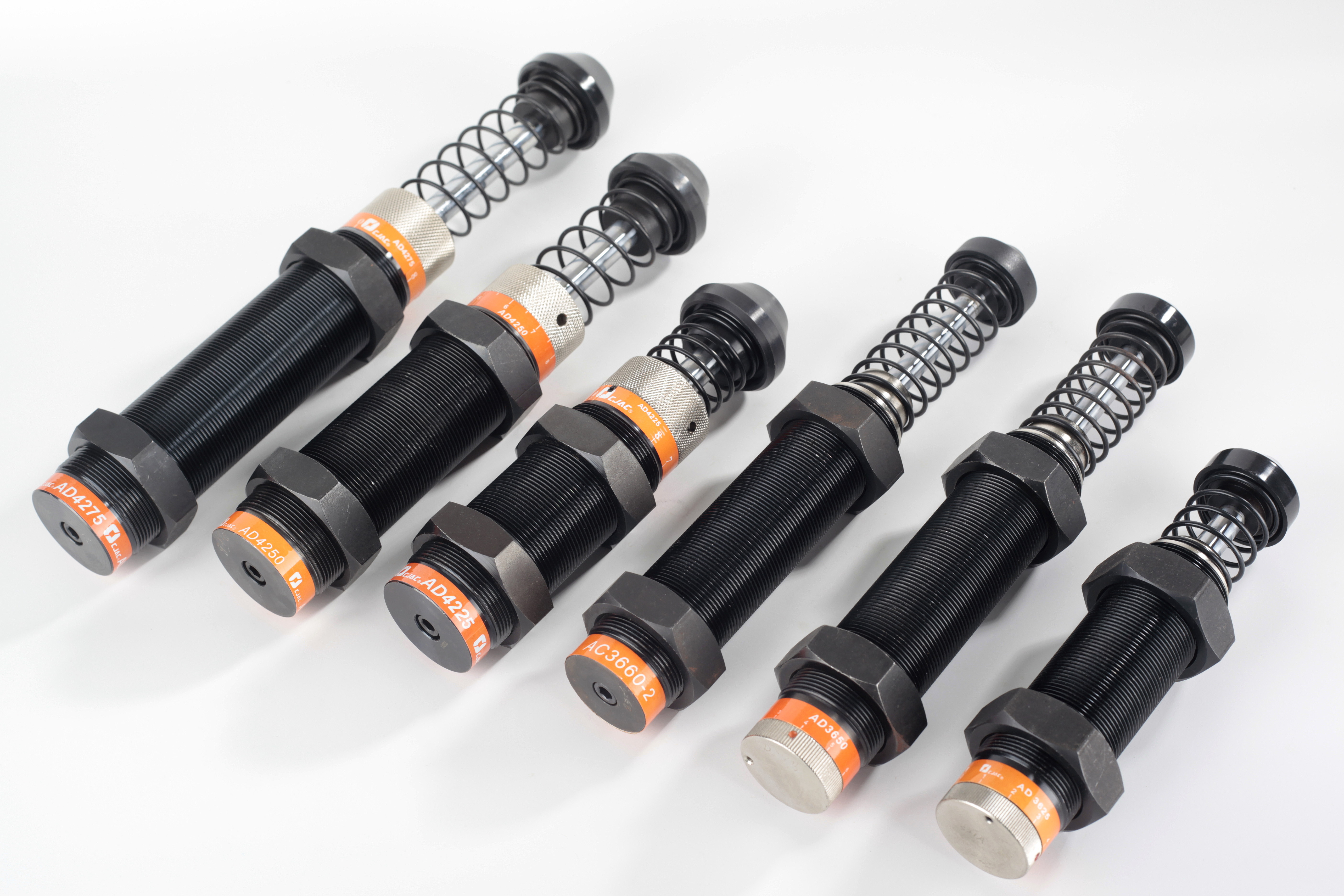 液壓緩沖器應(yīng)選擇合適的位置安放