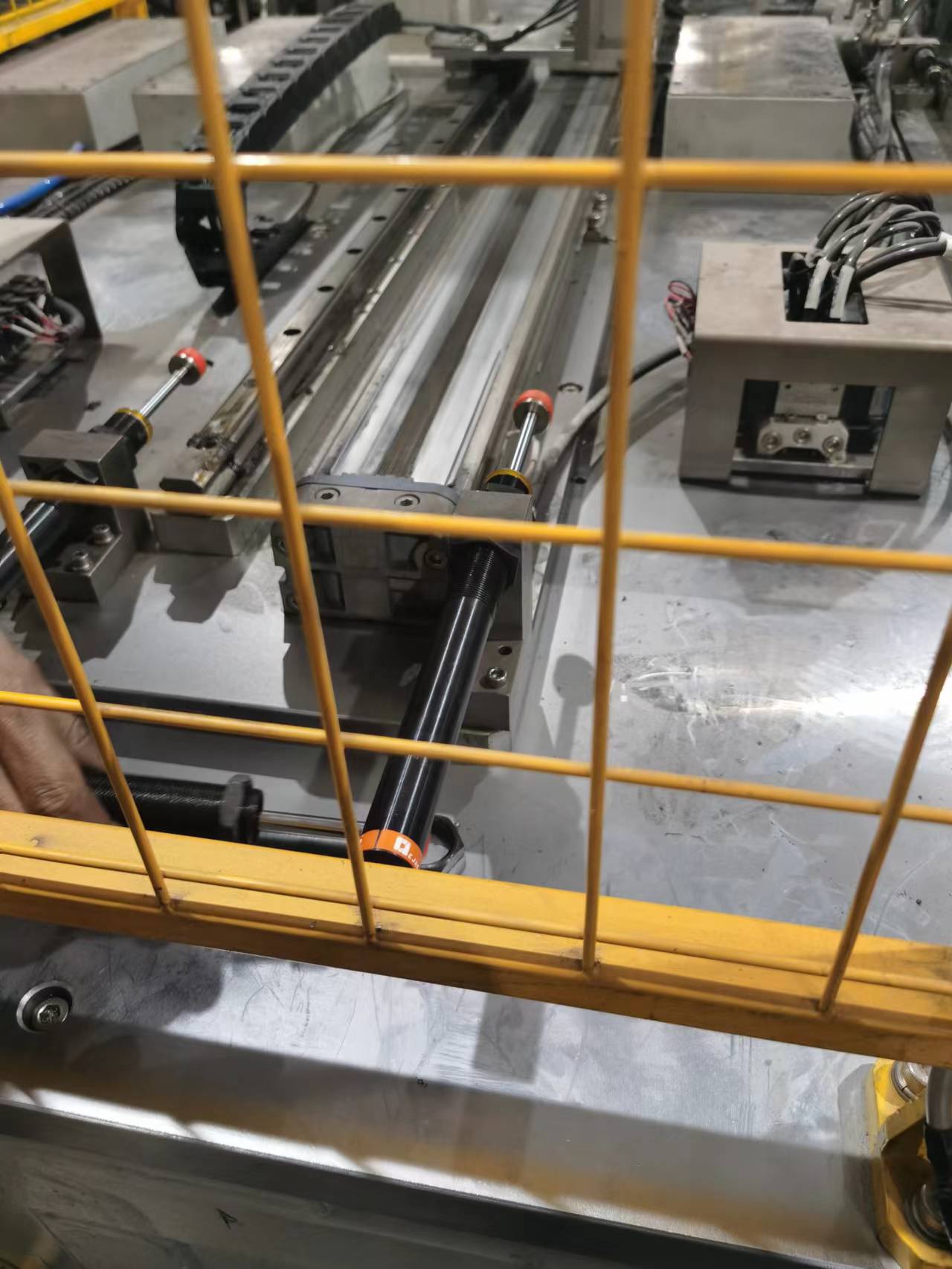 鋰電組裝車(chē)間